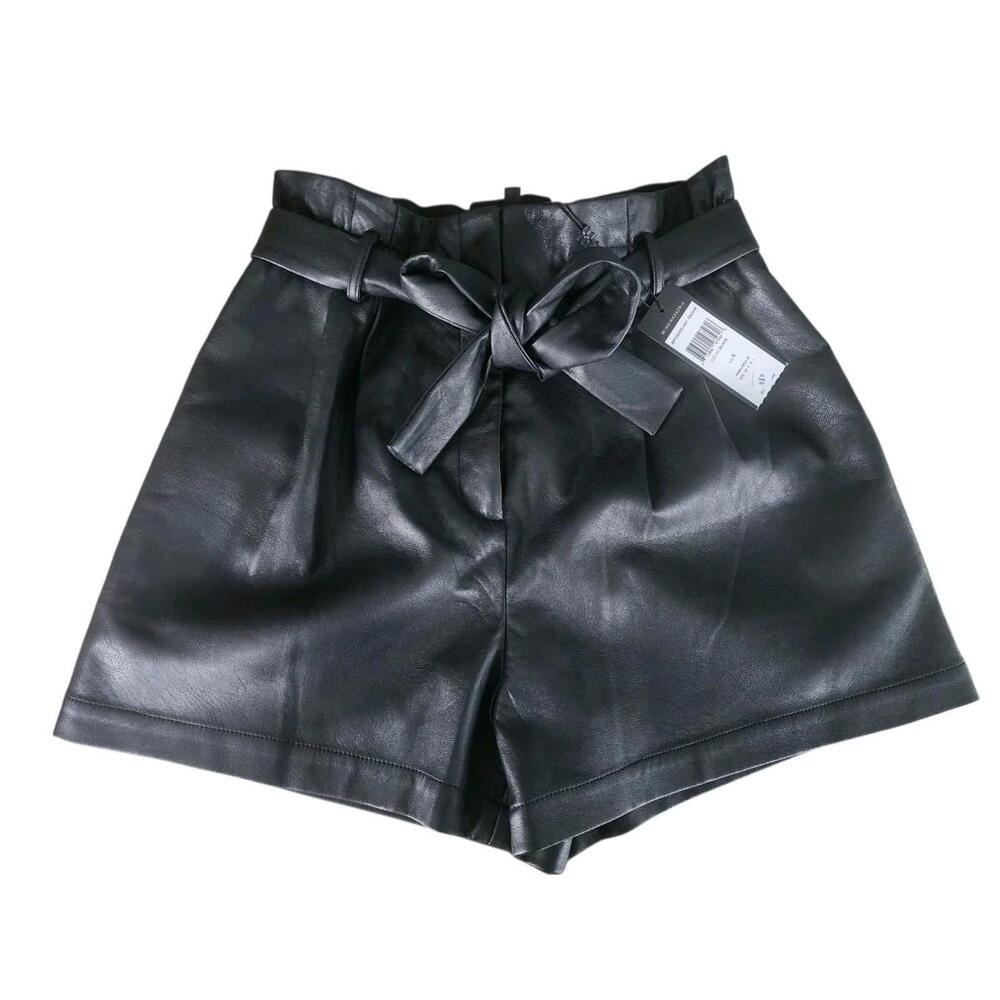 NWT Grunge BCBG Maxazria Pull On Paper Bag Black Faux Leather Vegan Shorts Small